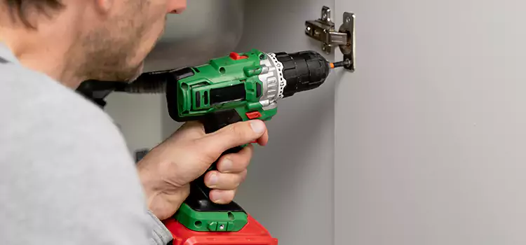 Commercial Door Hinge Repair Radcliff