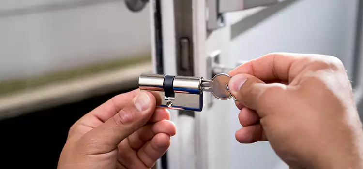 Emergency Locksmith for House Radcliff
