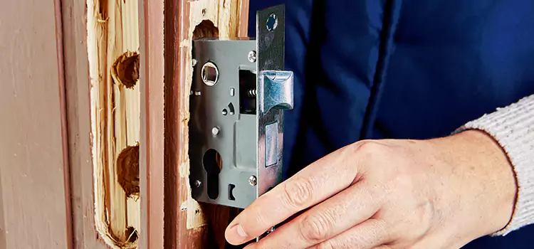 Garage Door Lock Replacement Radcliff