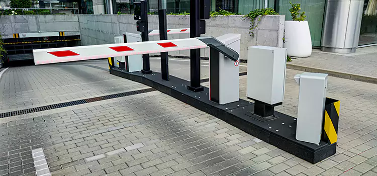 Custom Gate Design & Integration Radcliff